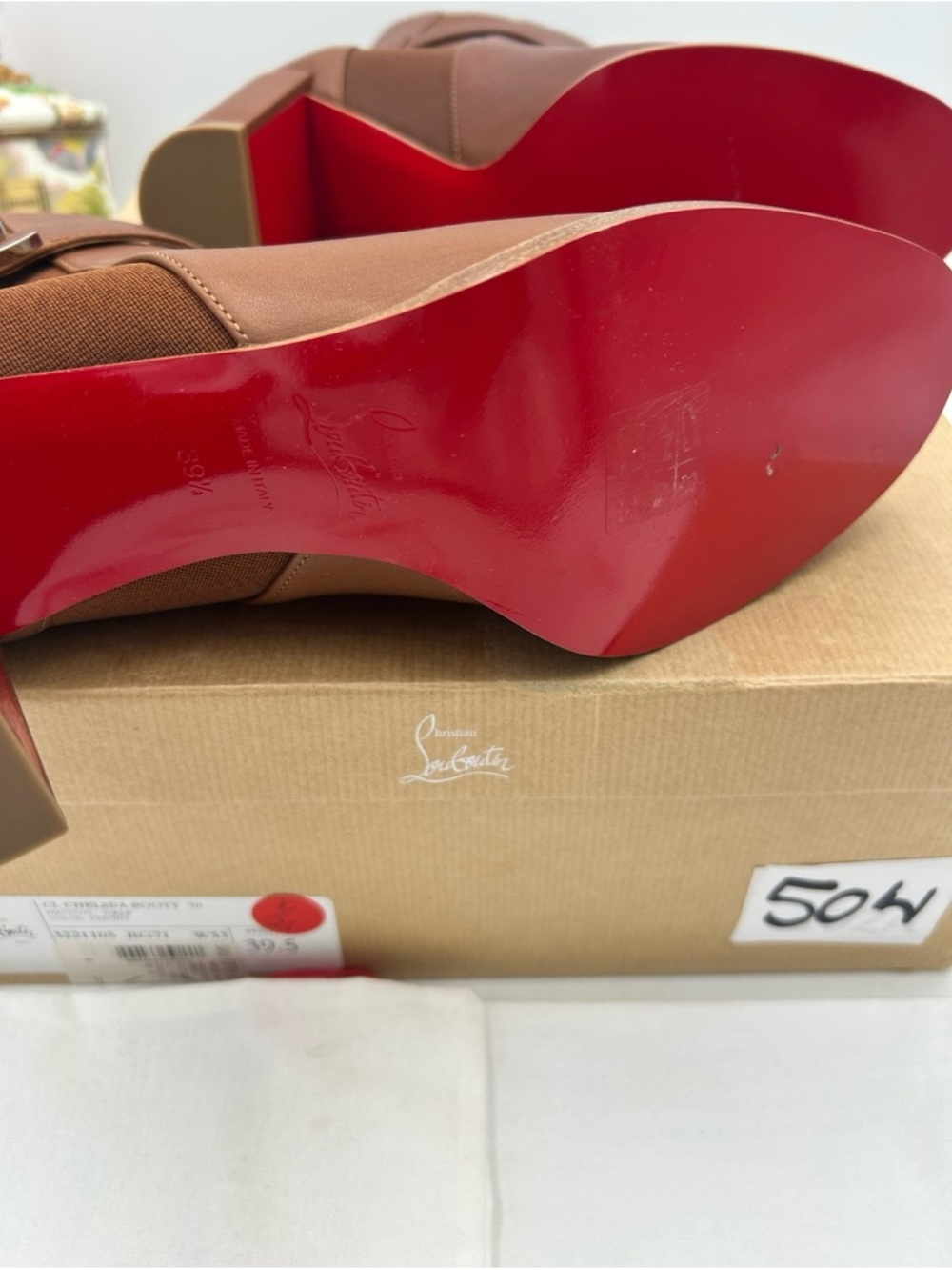 Christian Louboutin
CL logo Chelsea boots size 39.5 made in Italy - Picture 7 of 9